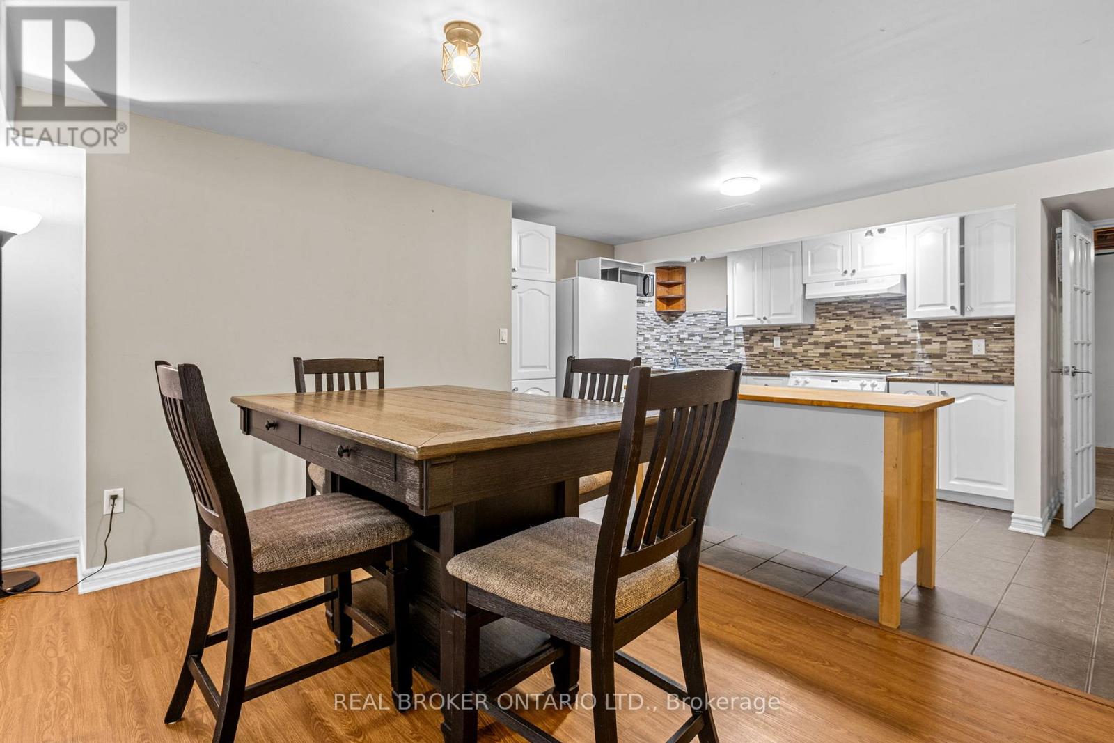 5400 Osgoode Main Street