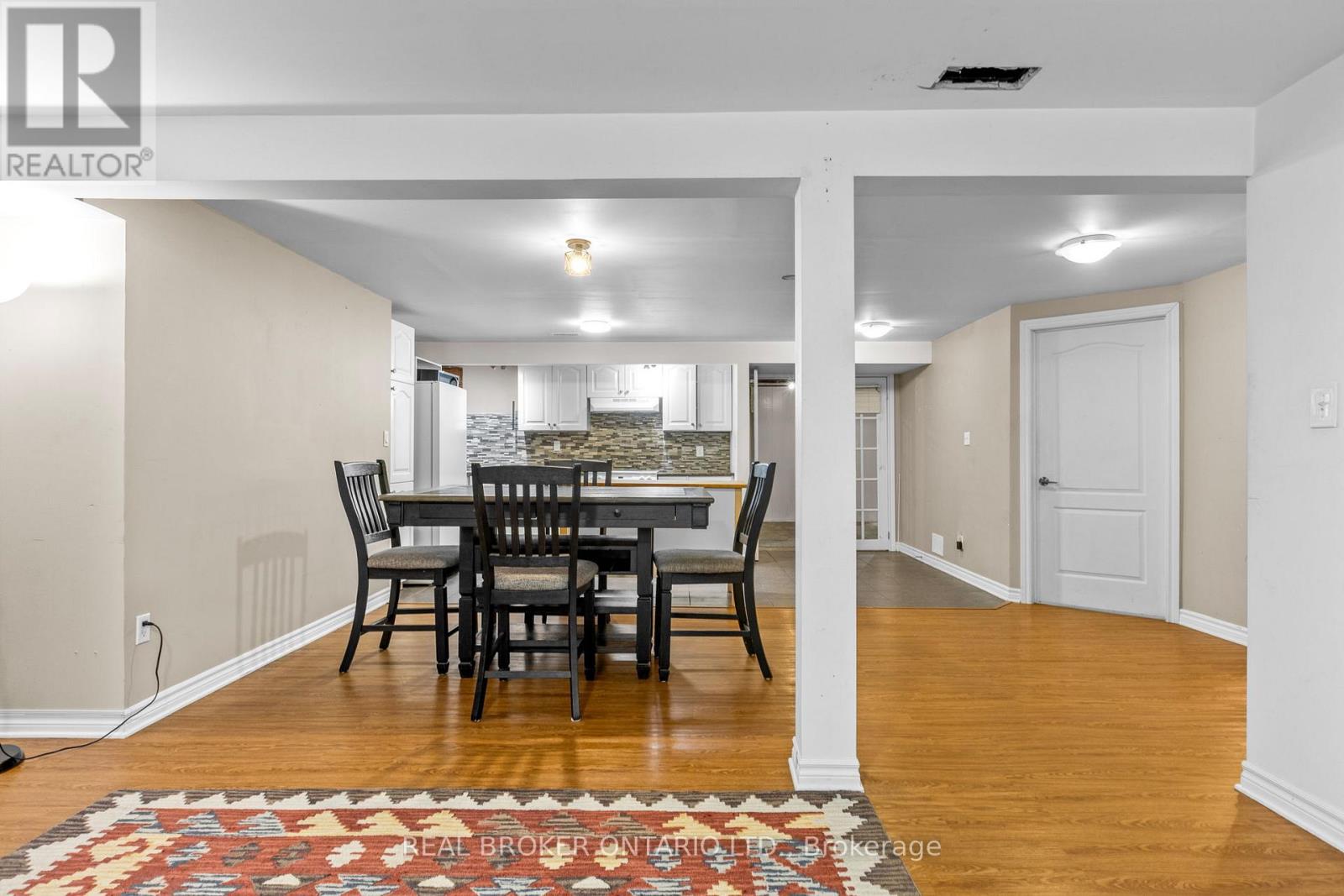 5400 Osgoode Main Street