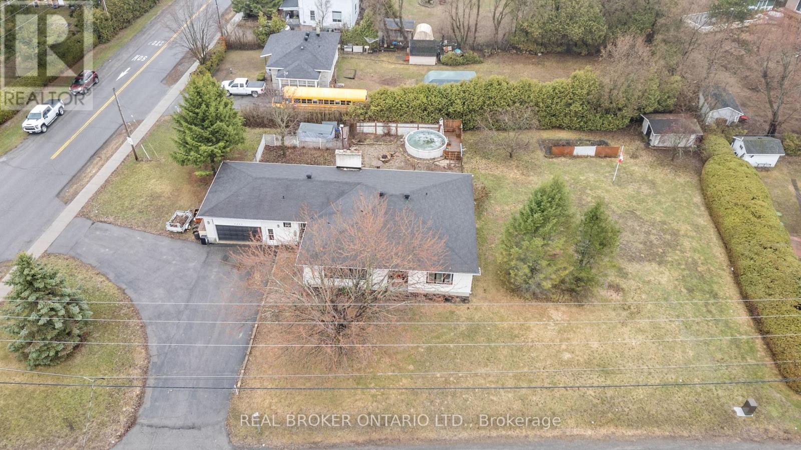 5400 Osgoode Main Street