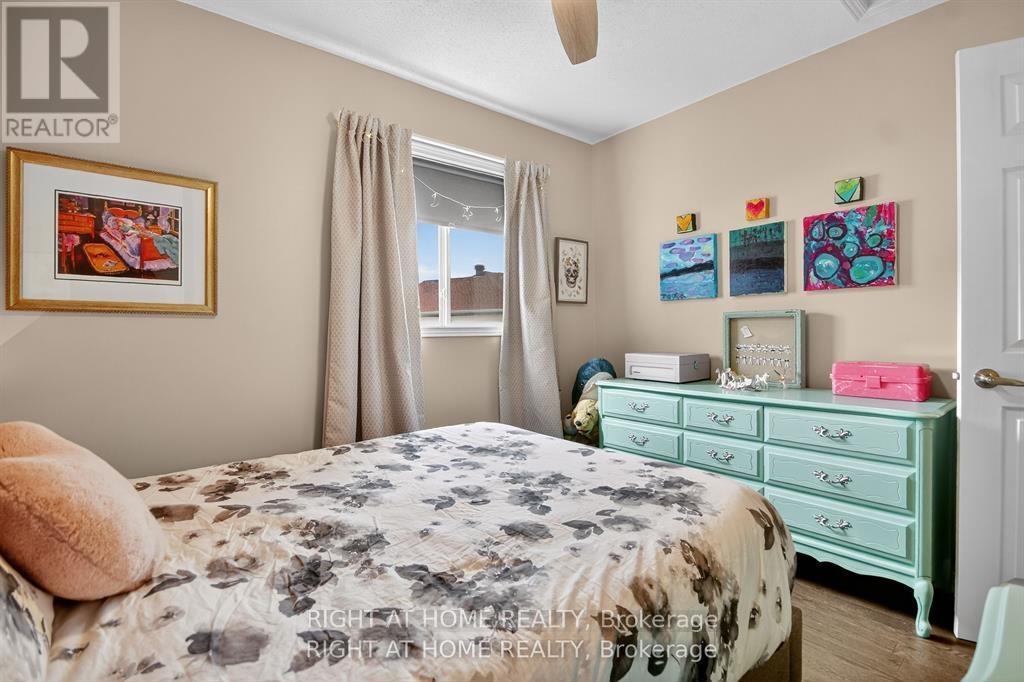 24 Manhattan Crescent