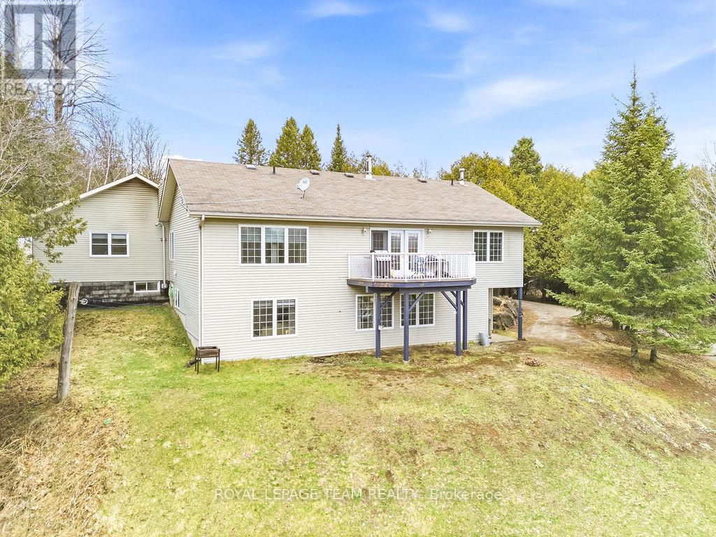 5195 Mcdonald's Corners Road