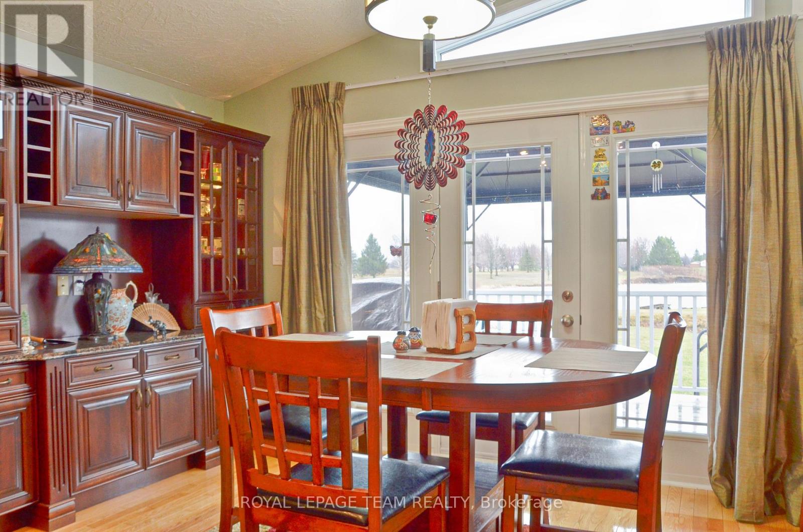 11708 Breezewood Avenue S