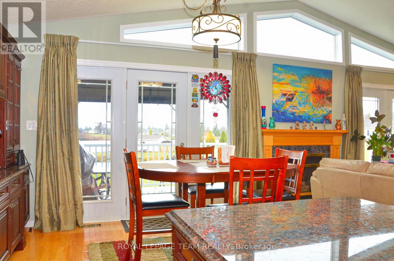 11708 Breezewood Avenue S