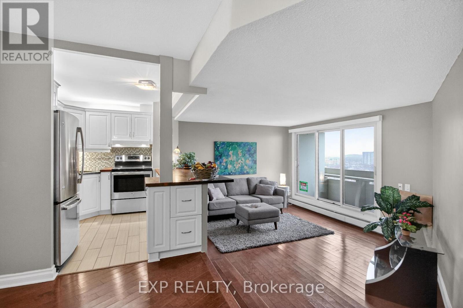 2009 - 1171 Ambleside Drive