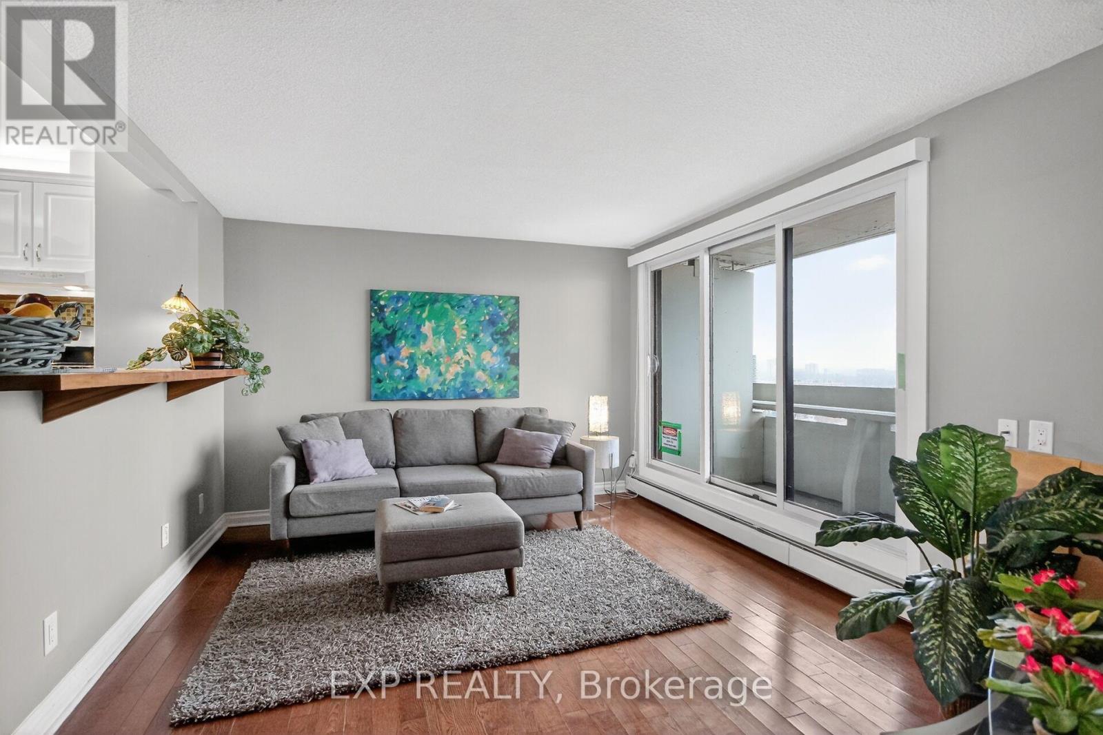 2009 - 1171 Ambleside Drive