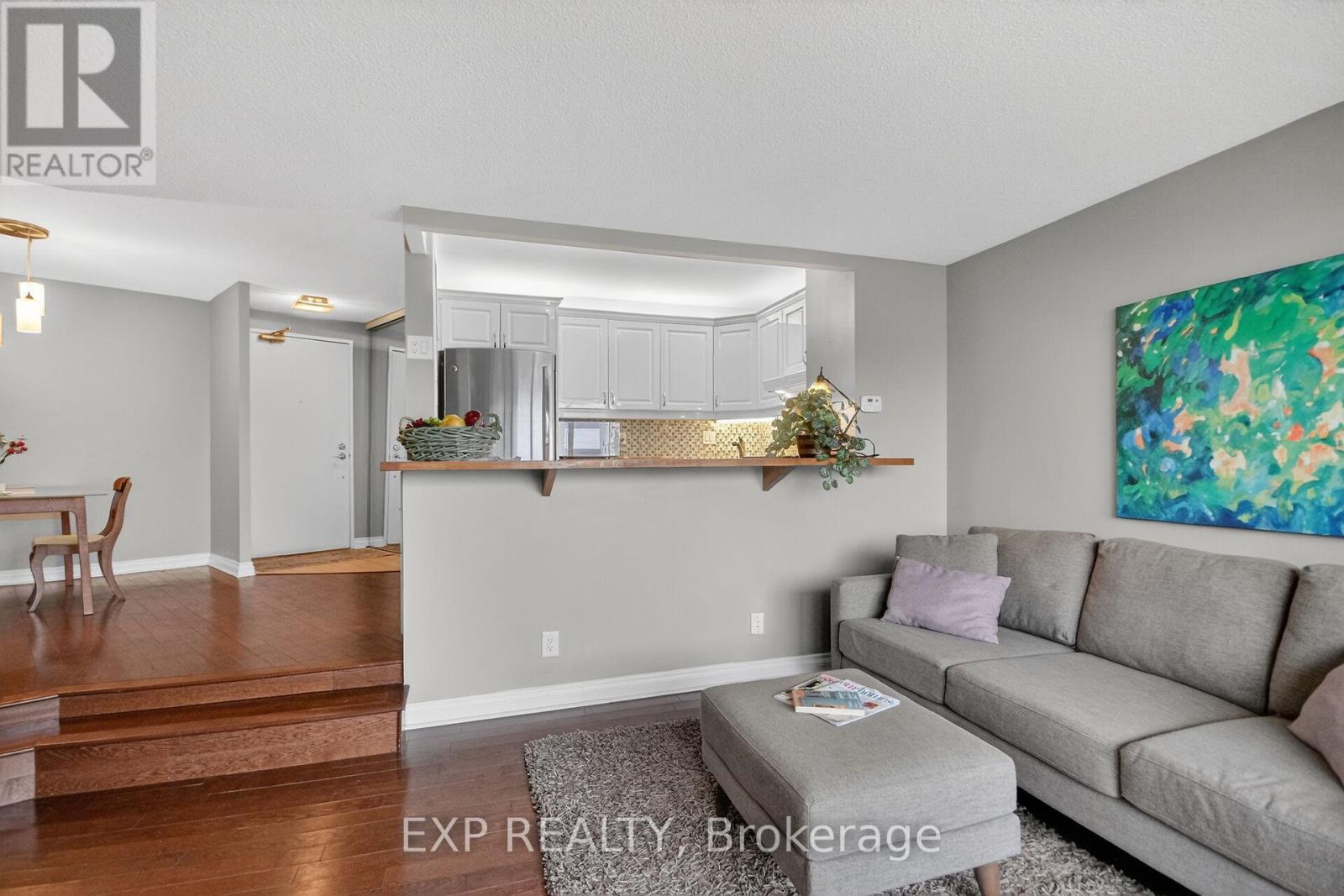 2009 - 1171 Ambleside Drive