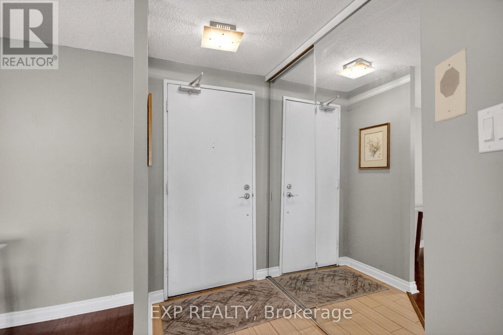 2009 - 1171 Ambleside Drive