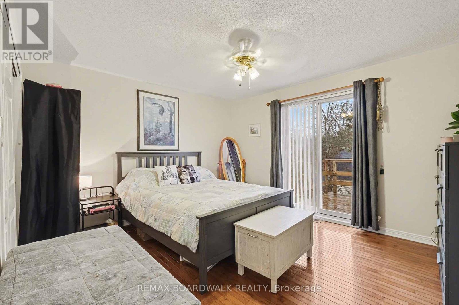 684 County Road 44 Road S