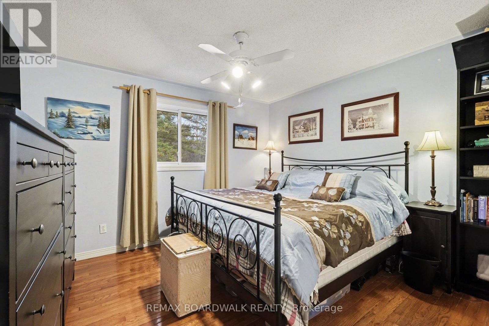 684 County Road 44 Road S