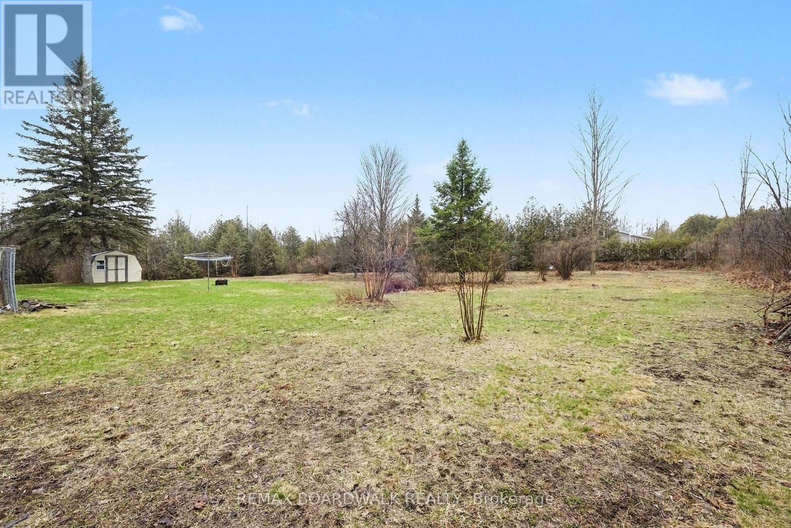 684 County Road 44 Road S