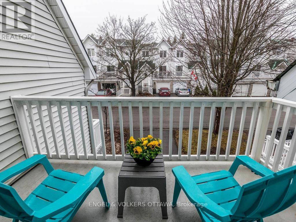 31 Castlegreen Private