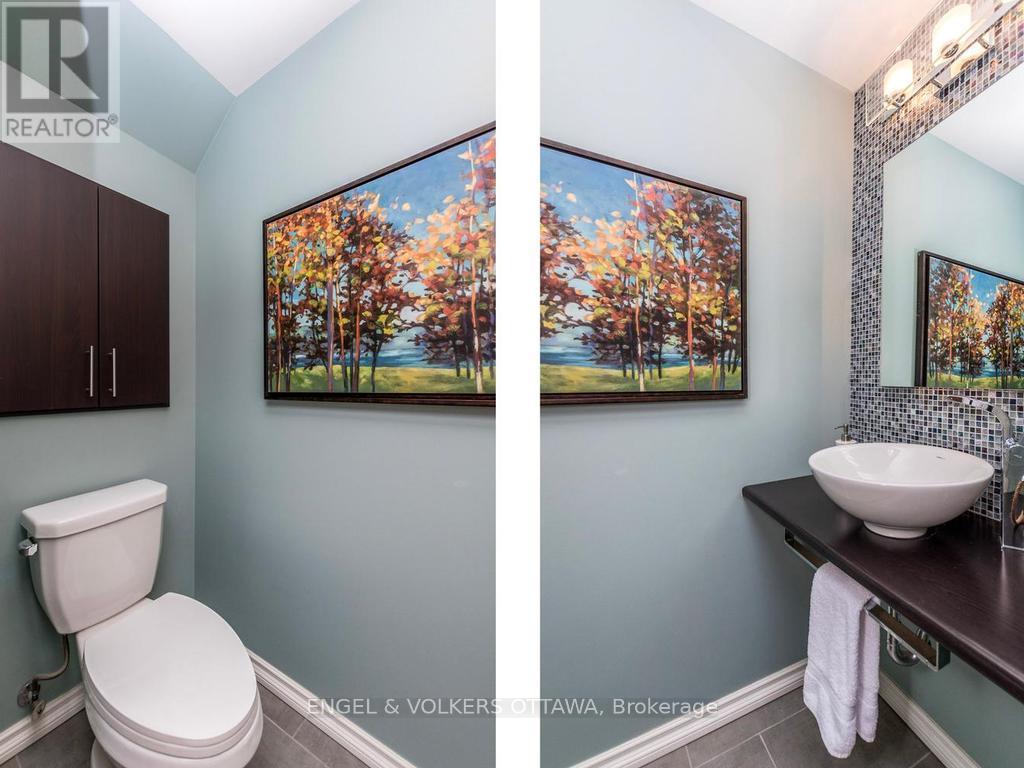 31 Castlegreen Private