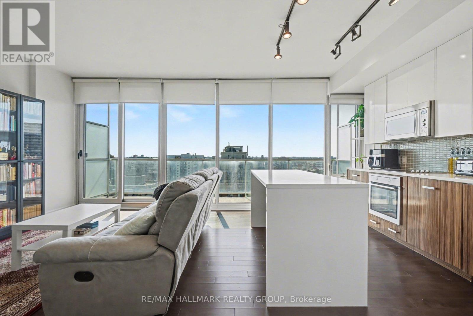 1208 - 300 Lisgar Street