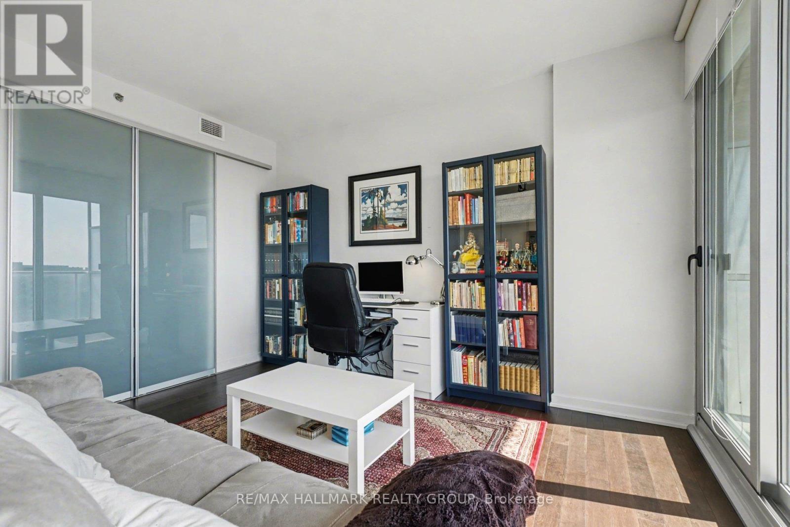 1208 - 300 Lisgar Street