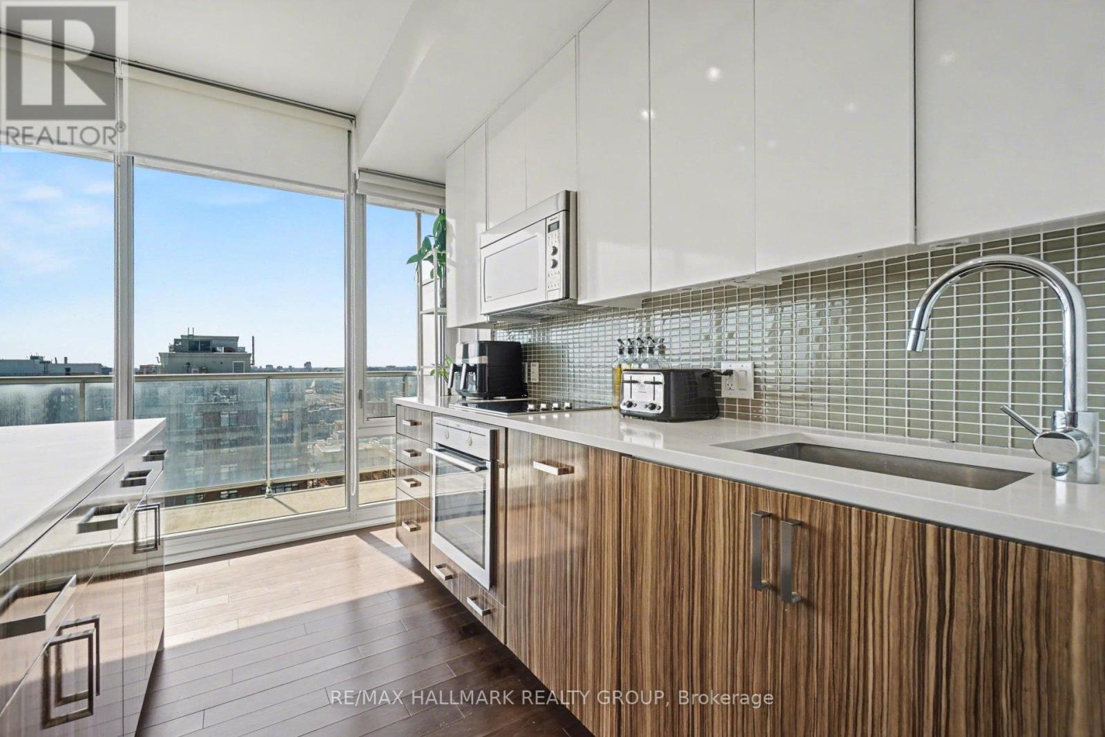 1208 - 300 Lisgar Street