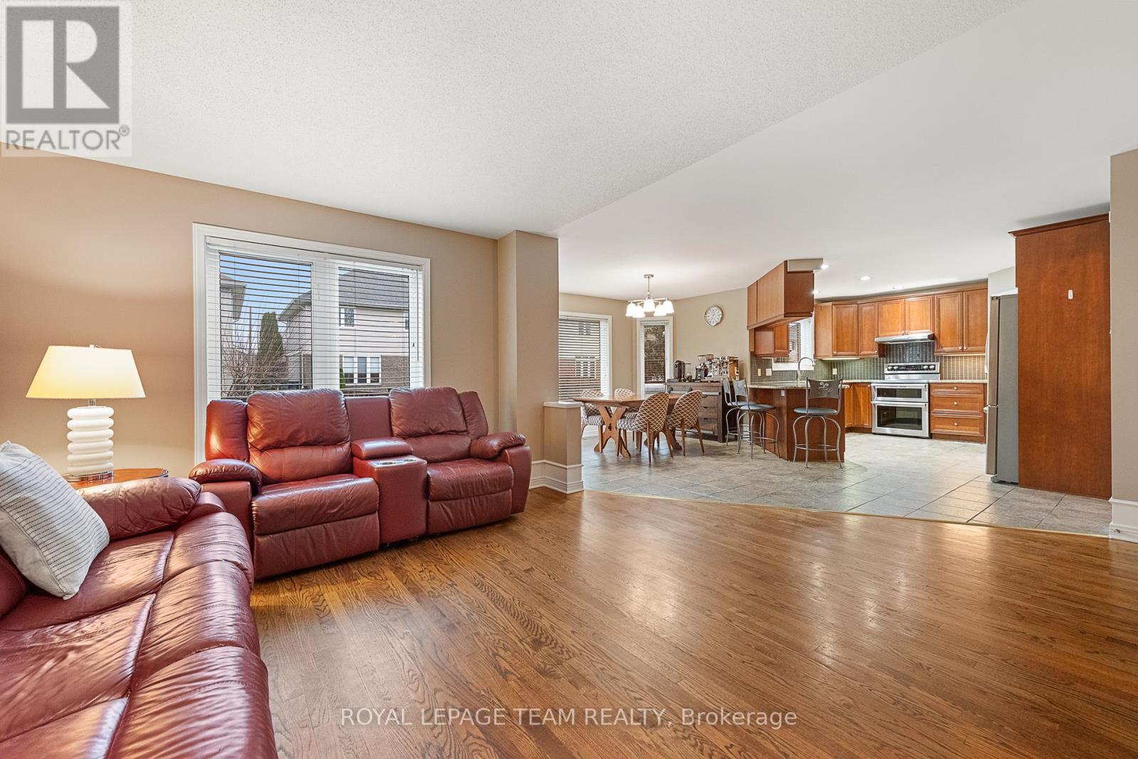 844 Giant Cedars Crescent