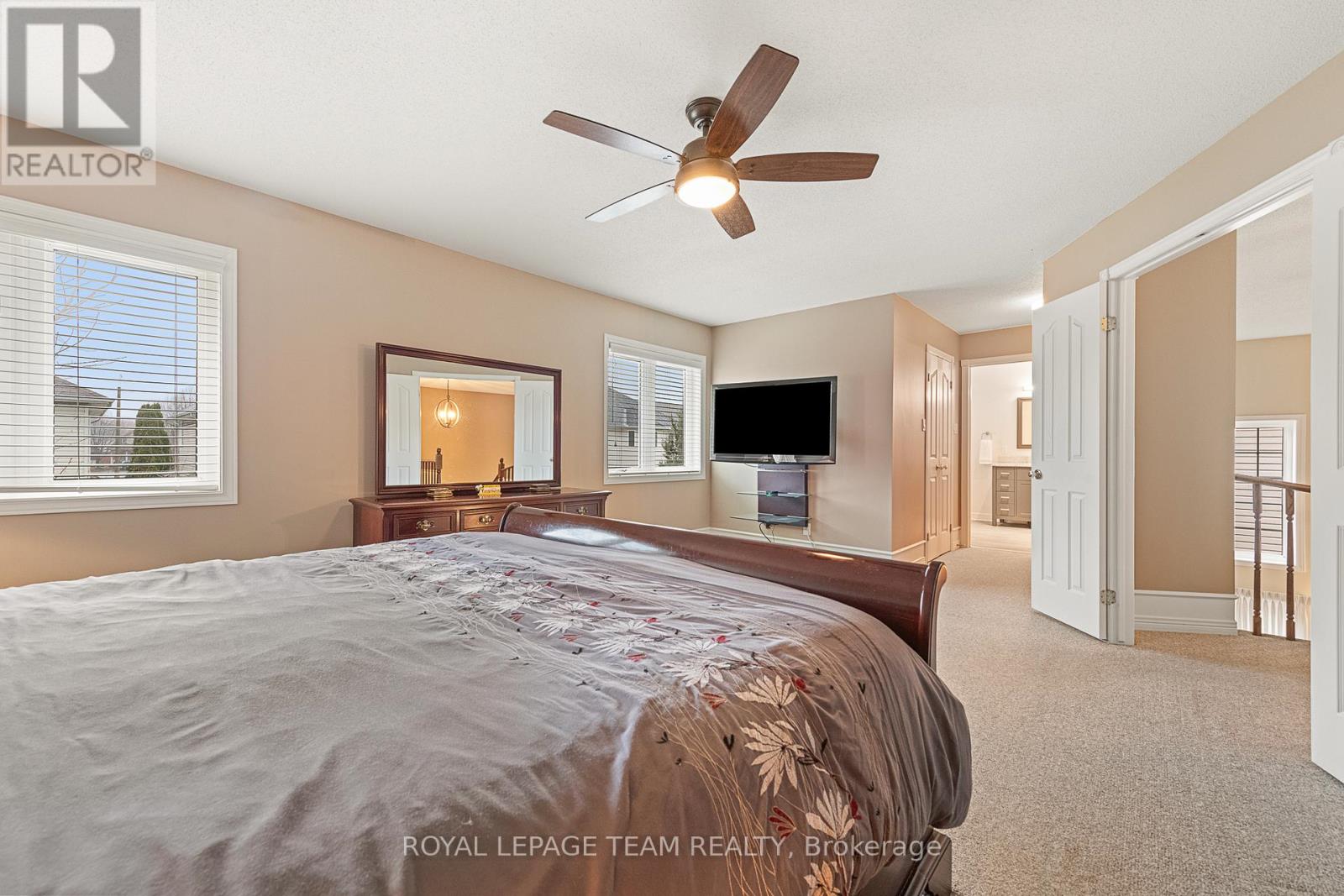 844 Giant Cedars Crescent