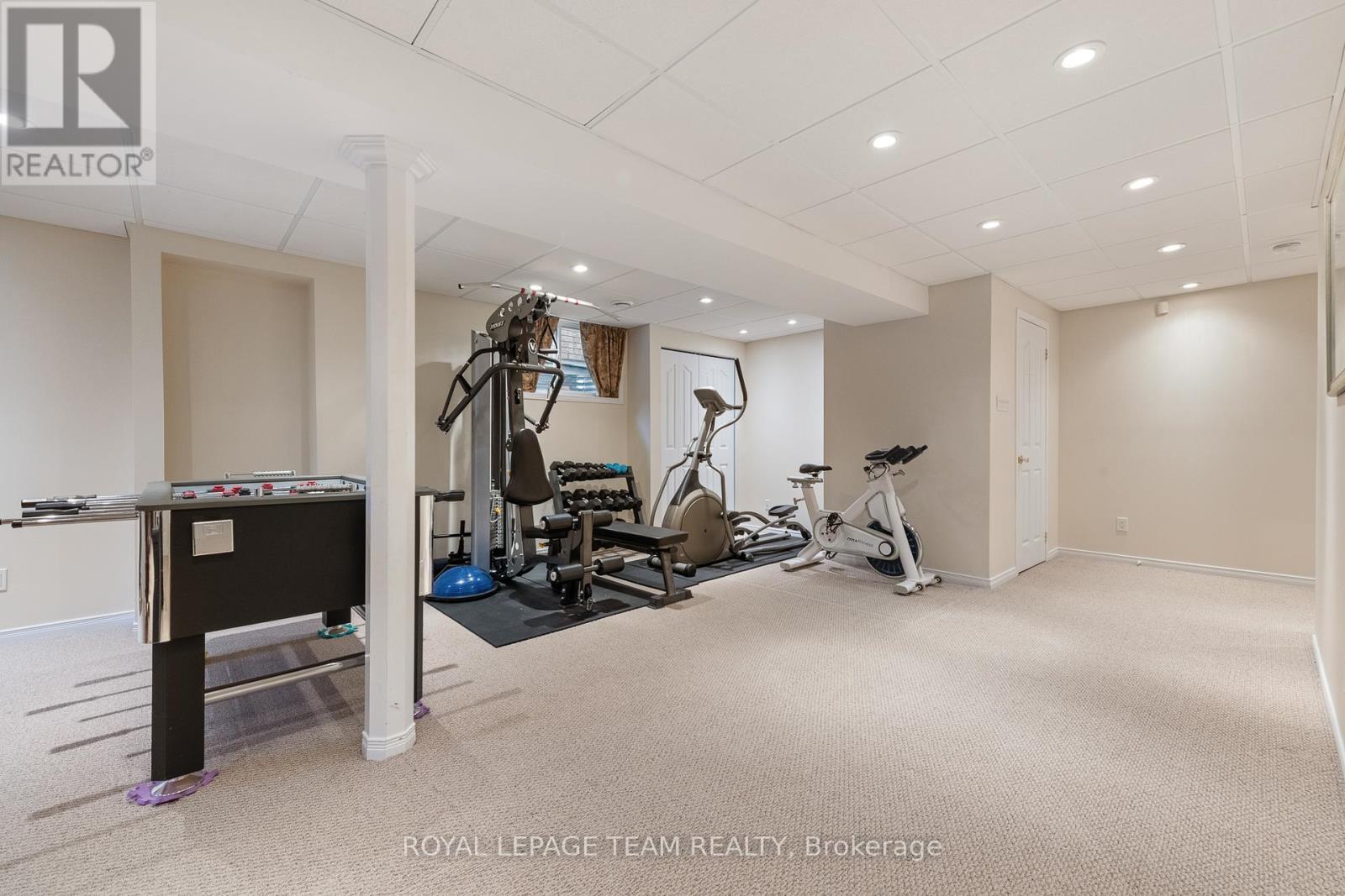 844 Giant Cedars Crescent