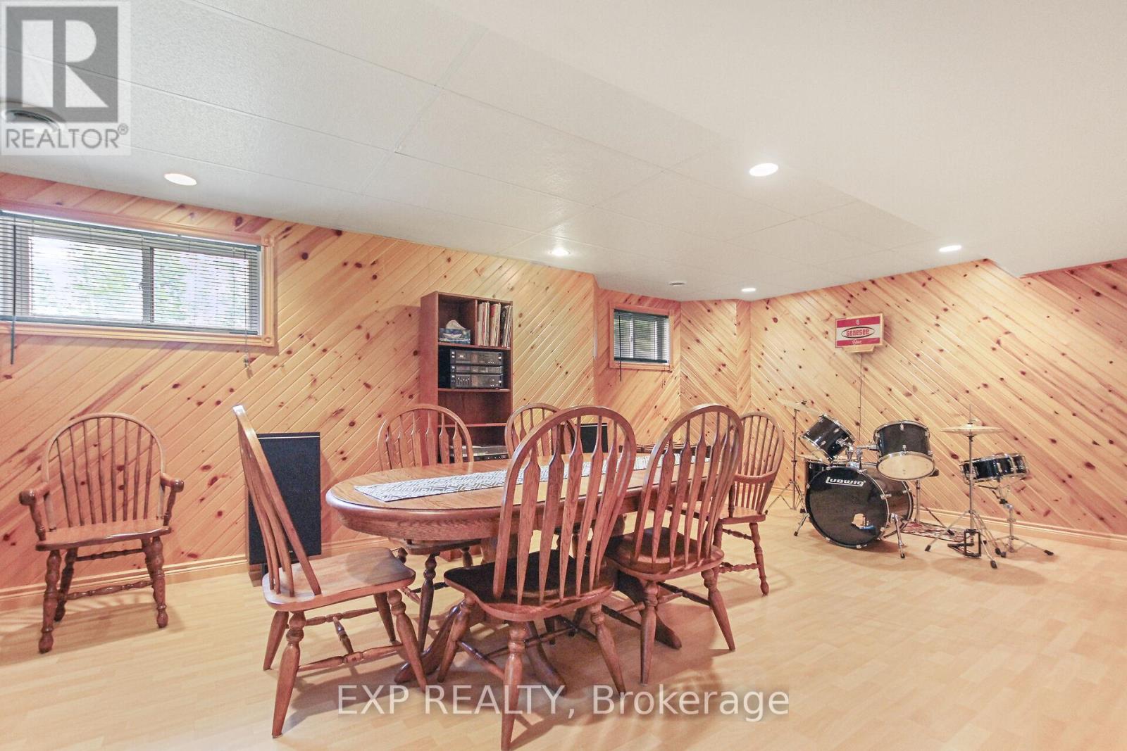 2186 Clyde Lake Road