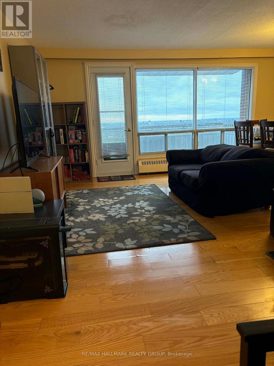 1217 - 20 Chesterton Drive