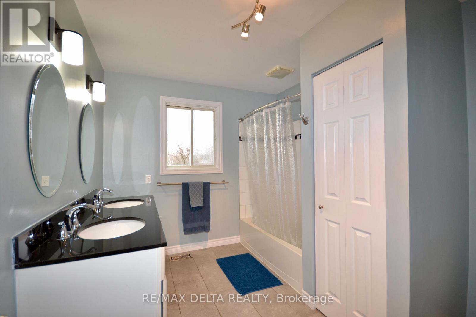 4001 Champlain Street