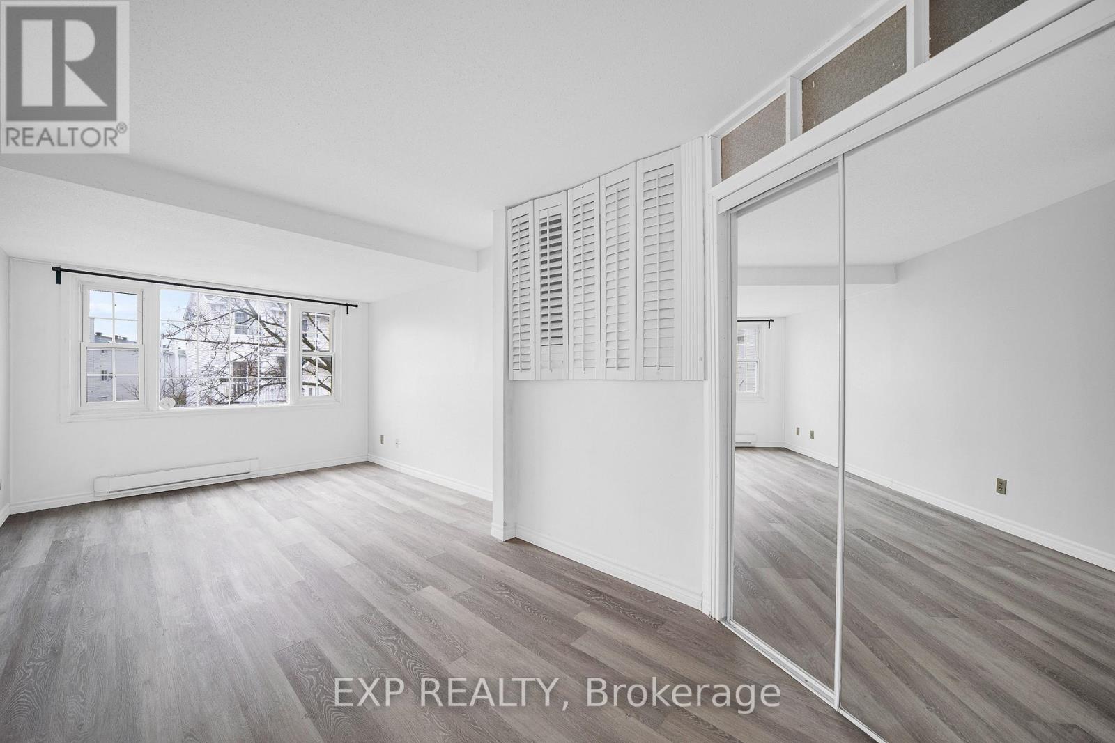 98 Castlegreen Private