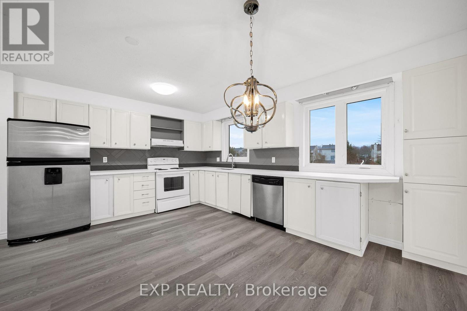 98 Castlegreen Private