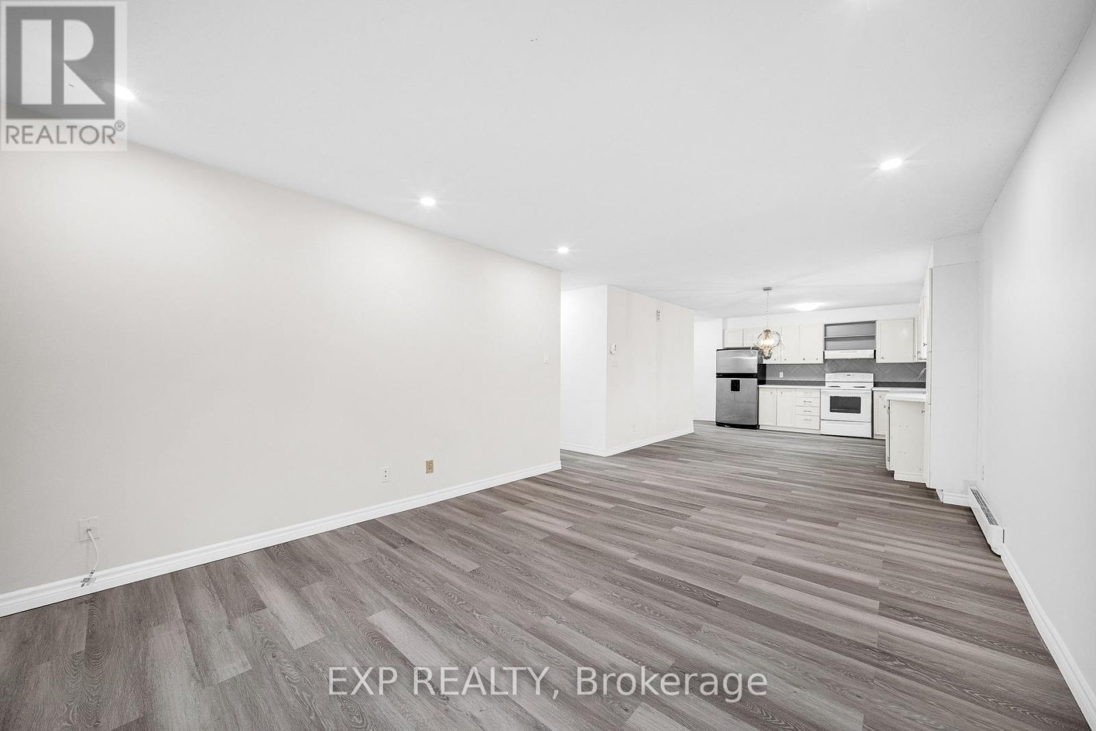 98 Castlegreen Private