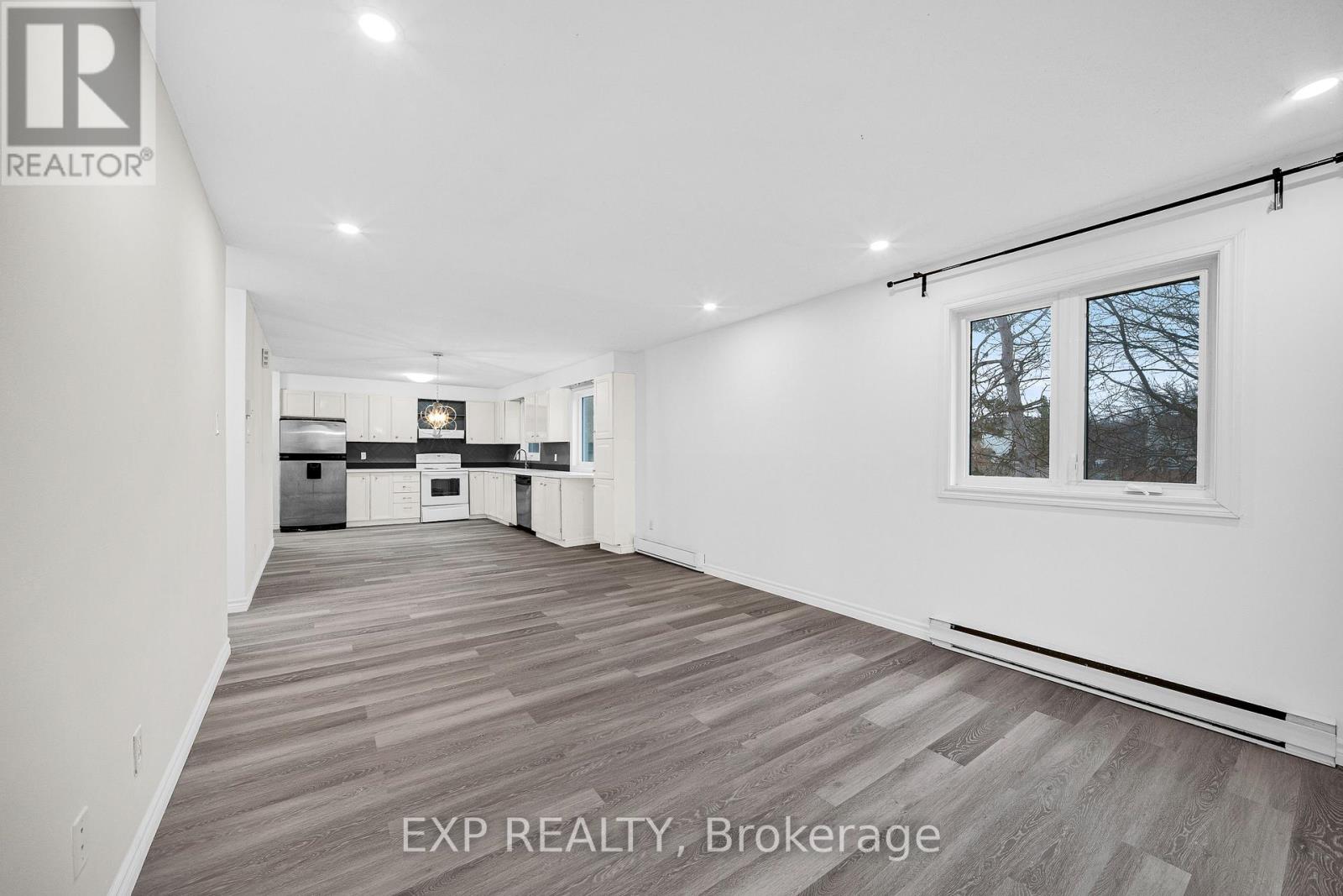 98 Castlegreen Private