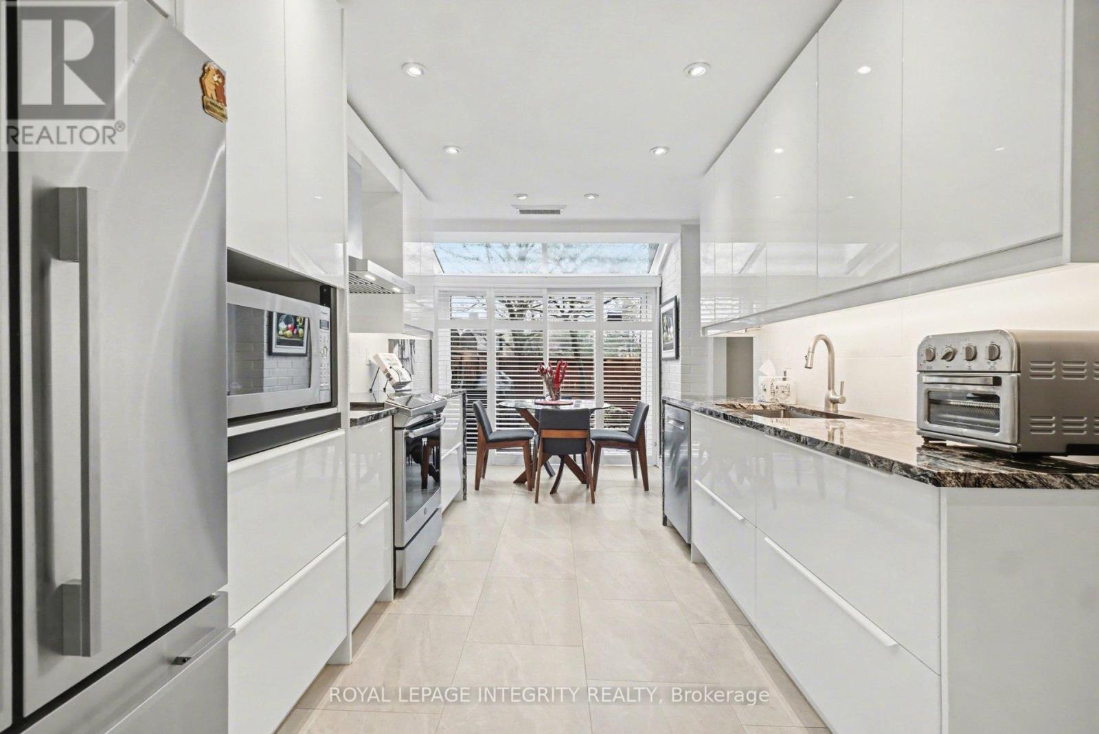 30 - 100 Hillside Drive