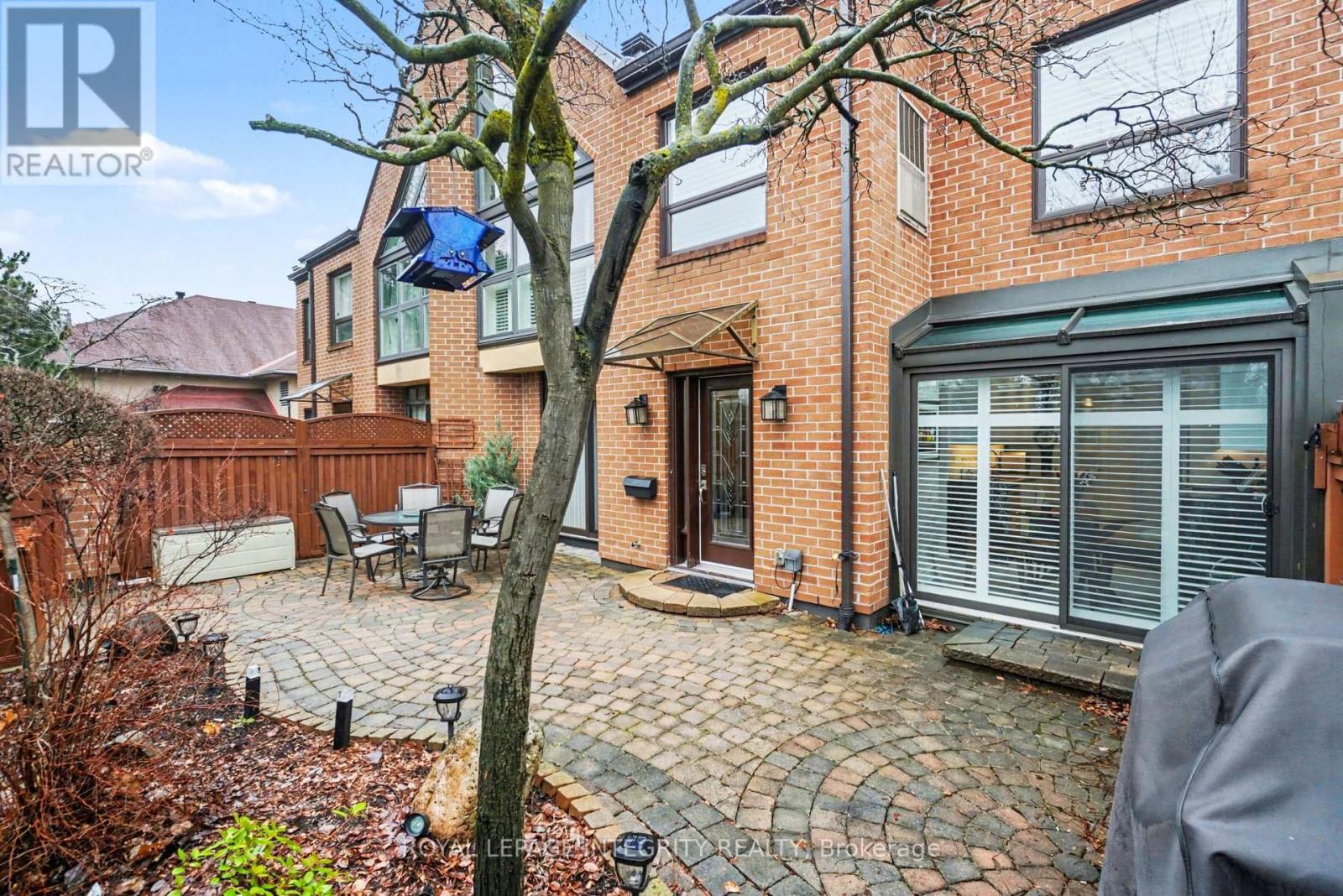 30 - 100 Hillside Drive