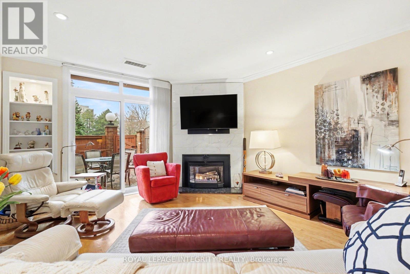 30 - 100 Hillside Drive