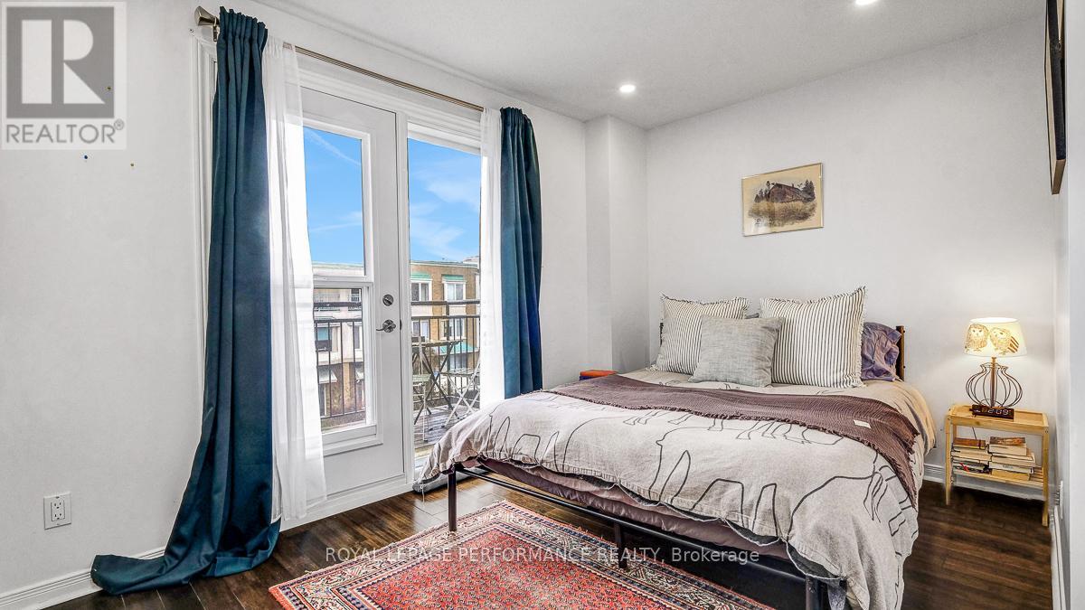 2d - 4 Columbus Avenue