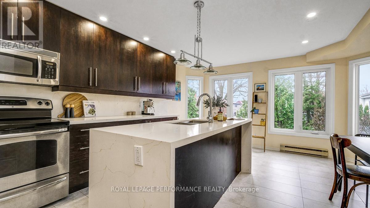 2d - 4 Columbus Avenue