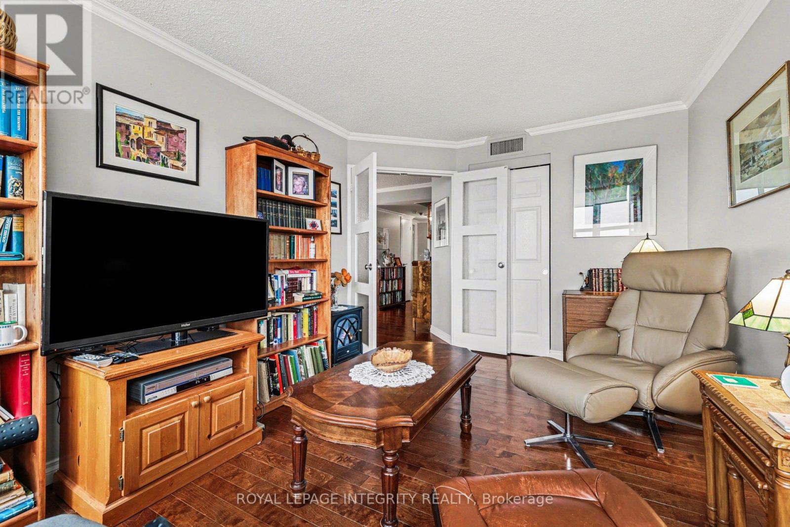 1905 - 1510 Riverside Drive