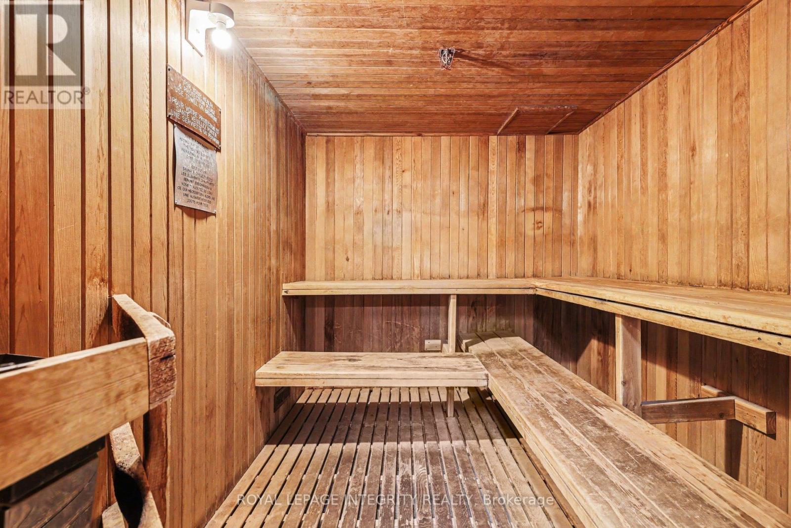 1905 - 1510 Riverside Drive