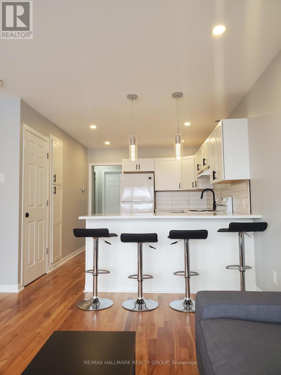 1329 Bloomsbury Crescent