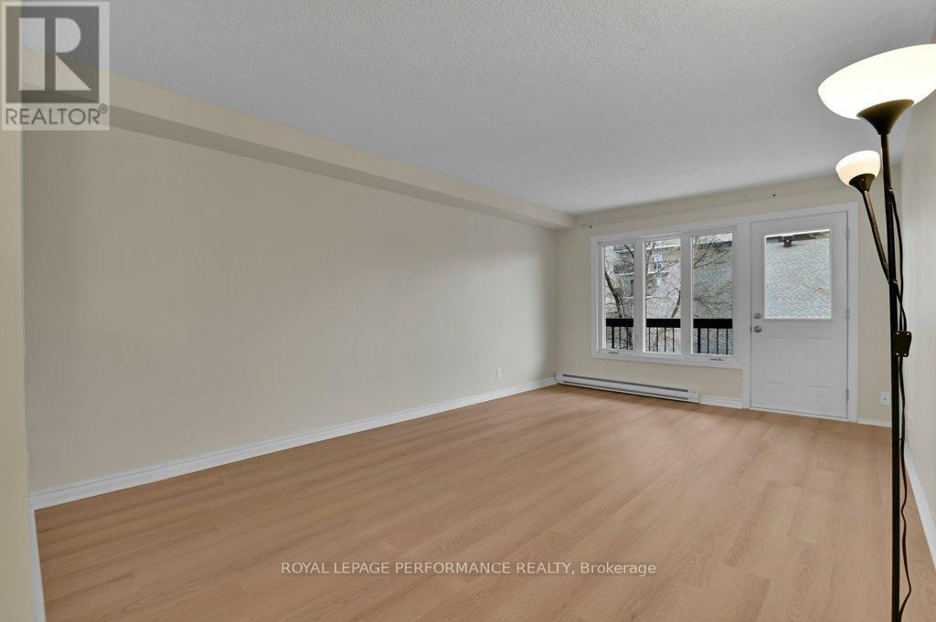 205 - 158 Mcarthur Avenue