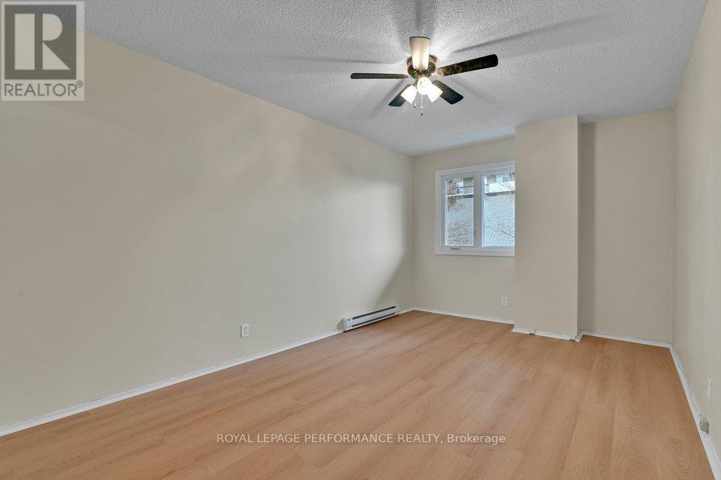 205 - 158 Mcarthur Avenue