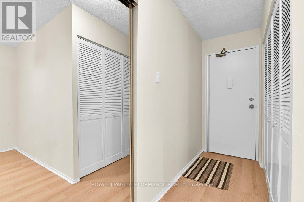 205 - 158 Mcarthur Avenue