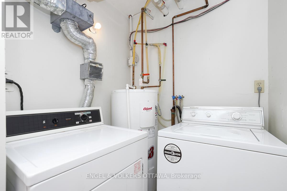 1103 - 1705 Playfair Drive