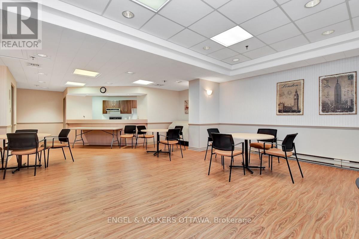 1103 - 1705 Playfair Drive