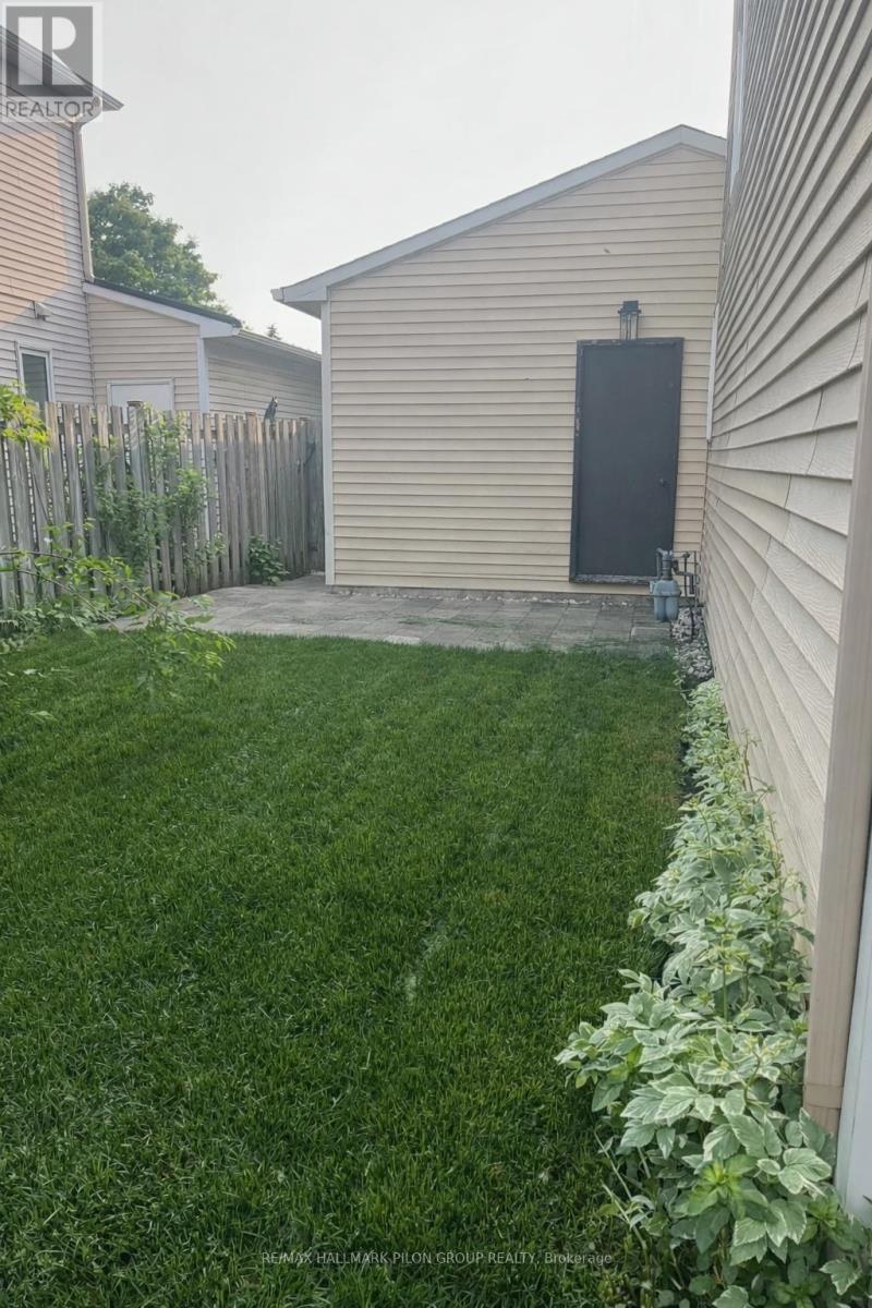 284 Mceachern Crescent