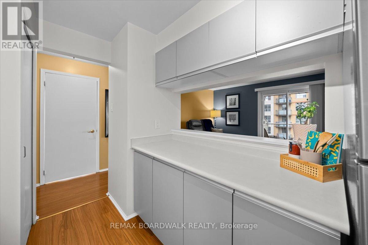 412 - 250 Brittany Drive