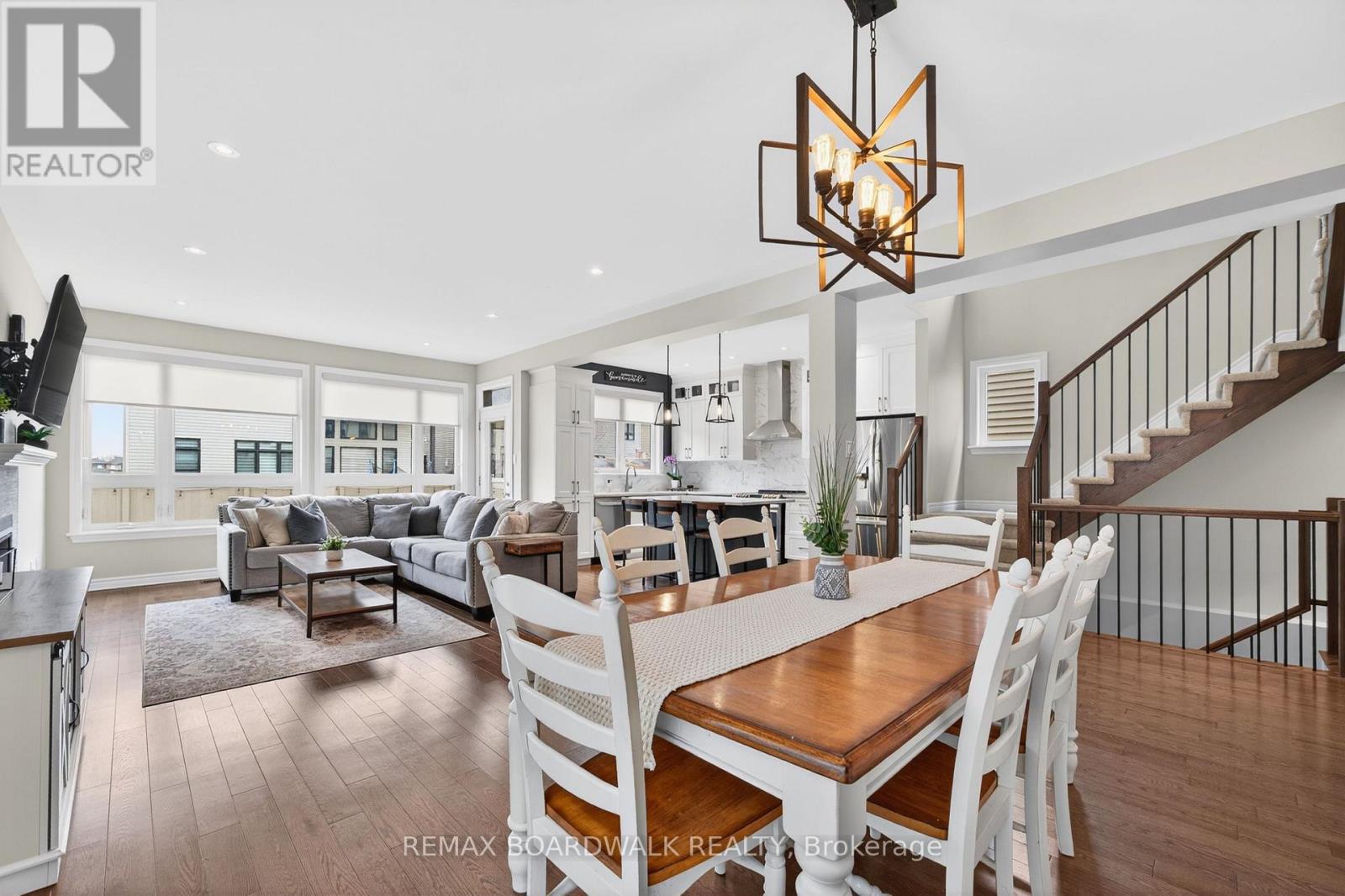 38 Thunderbolt Street