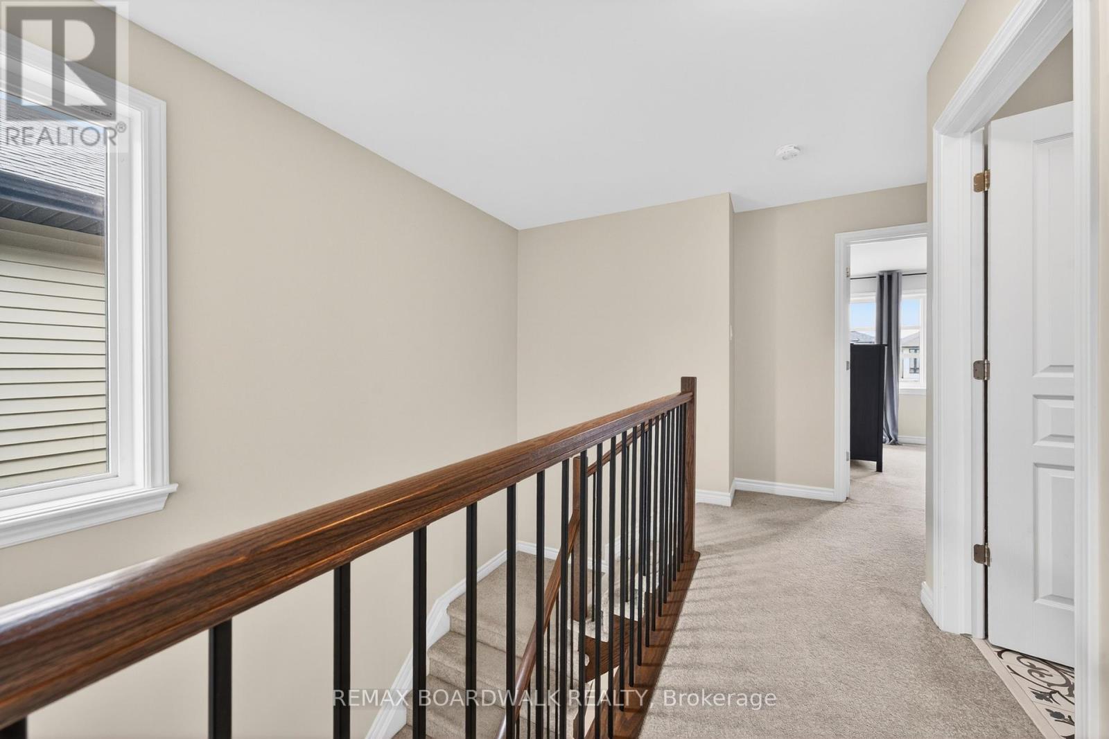 38 Thunderbolt Street