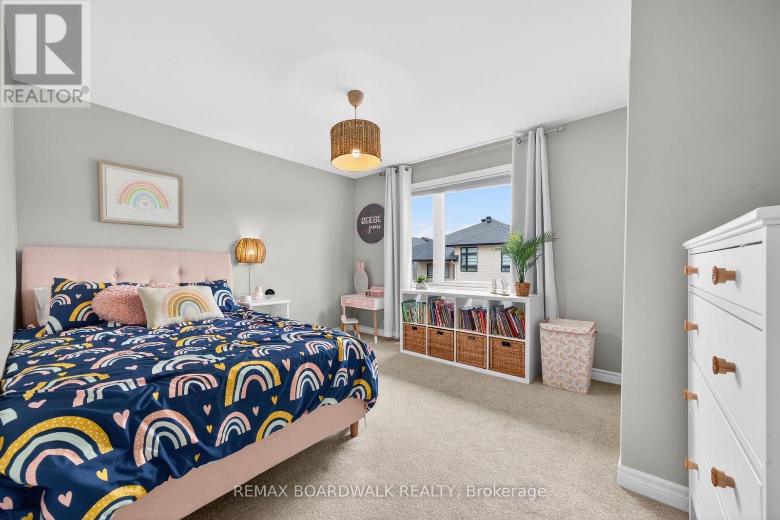 38 Thunderbolt Street