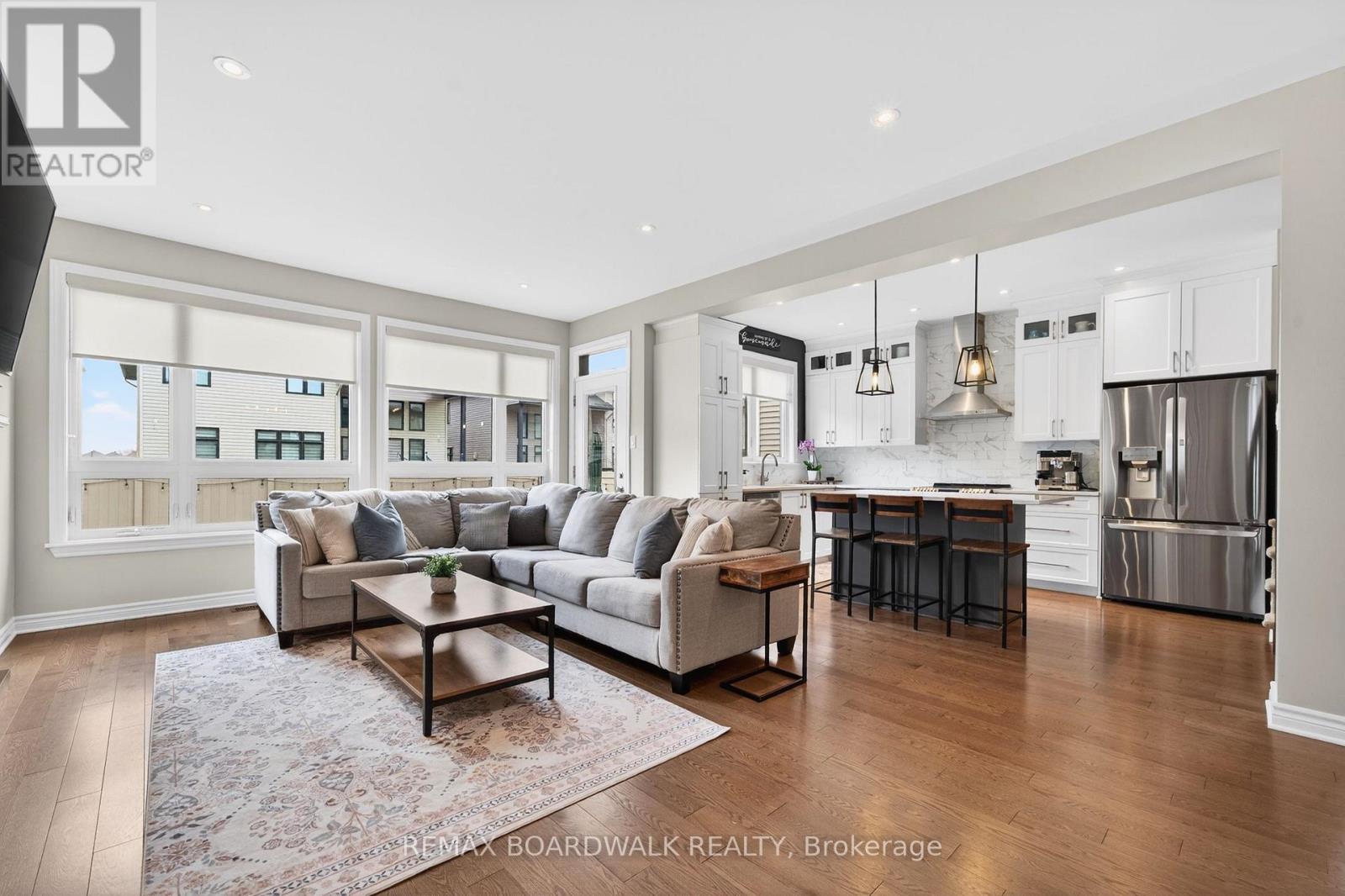 38 Thunderbolt Street