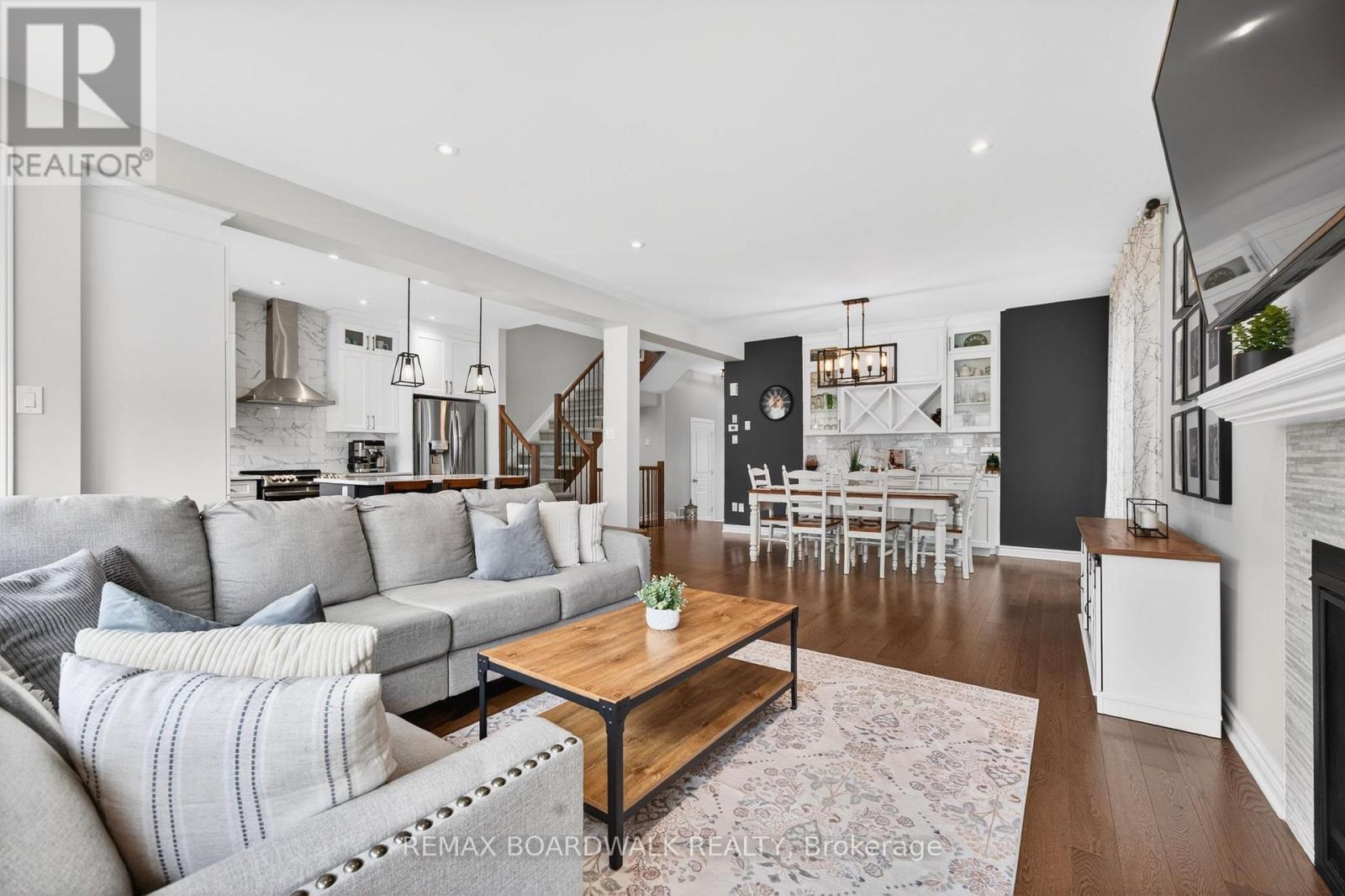 38 Thunderbolt Street