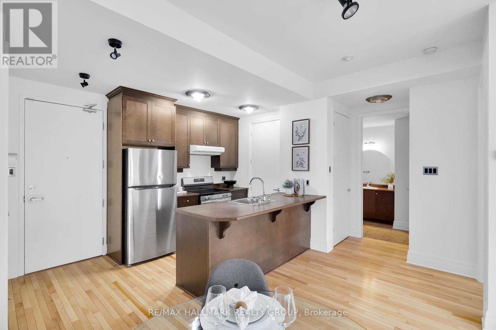 705 - 420 Berkley Avenue